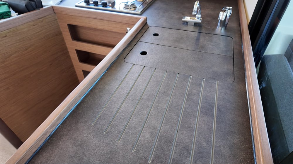 Pantry mit neuer Arbeitsplatte